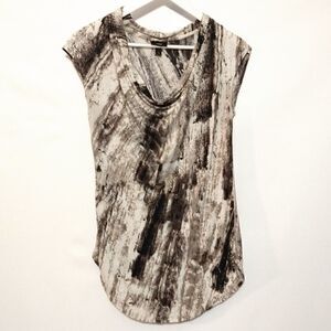 Mossimo Sleeveless careerwear rouged neckline